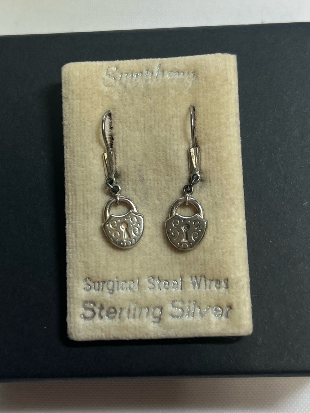 Sterling silver K&L drop Leverback earrings. Heart. Lock
Casual. Fun